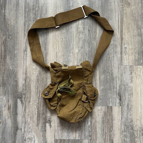 Vintage USSR Soviet Union Gas Mask Bag - Picture 4 of 4